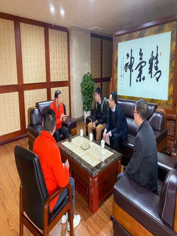 IhJR_1678331021714008444.jpg IhJR_1678331021714008444.jpg